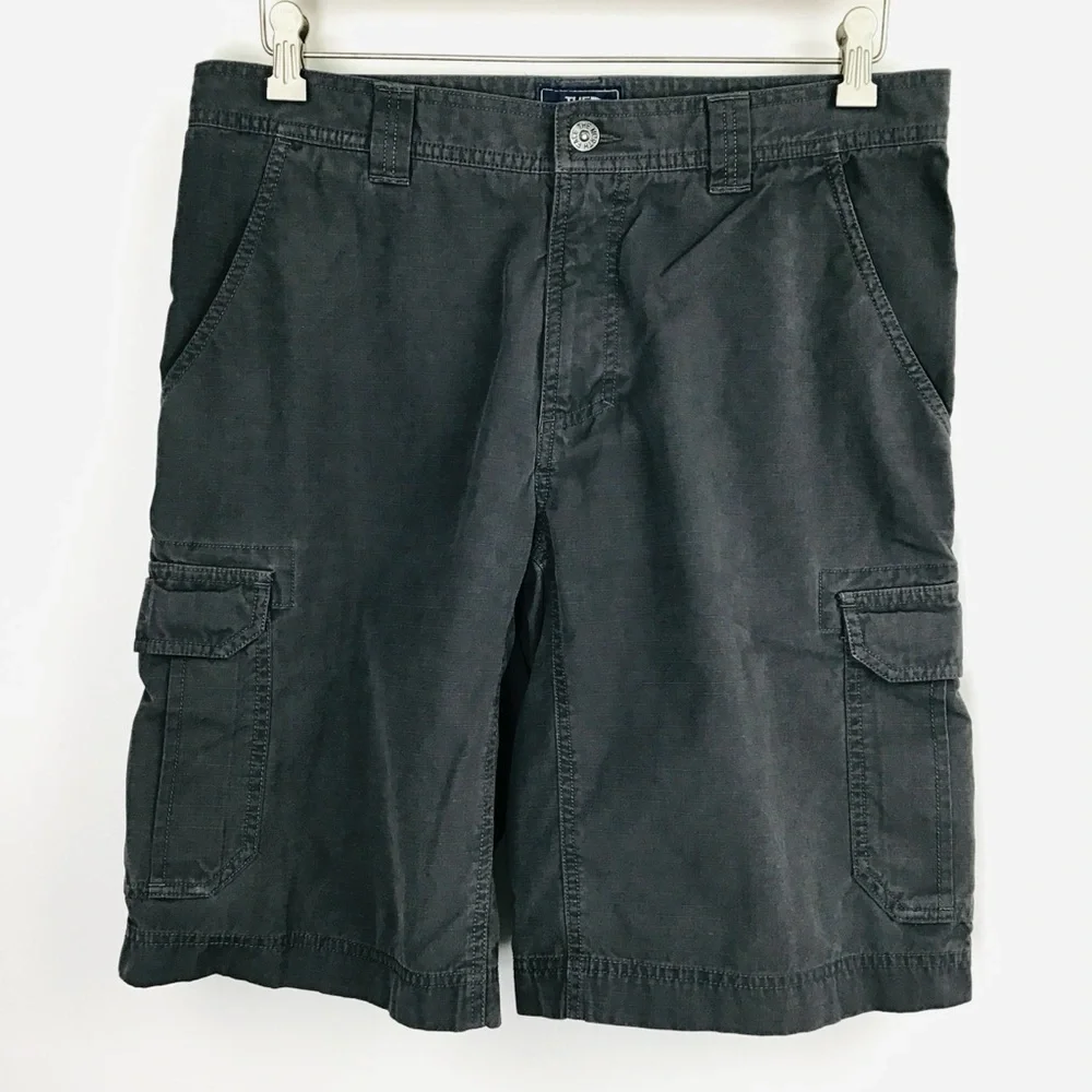 The North Face mens cargo shorts 34 waist